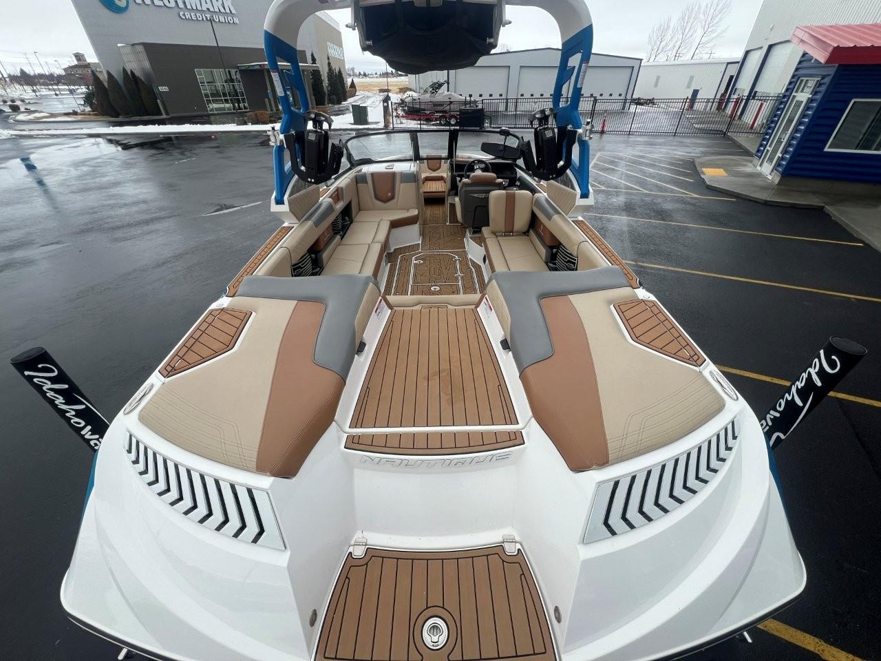 2019 Nautique G25