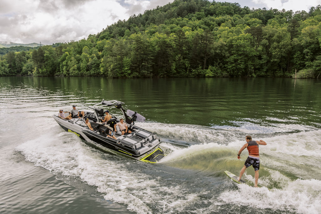 2025 Malibu Boats 23 MXZ