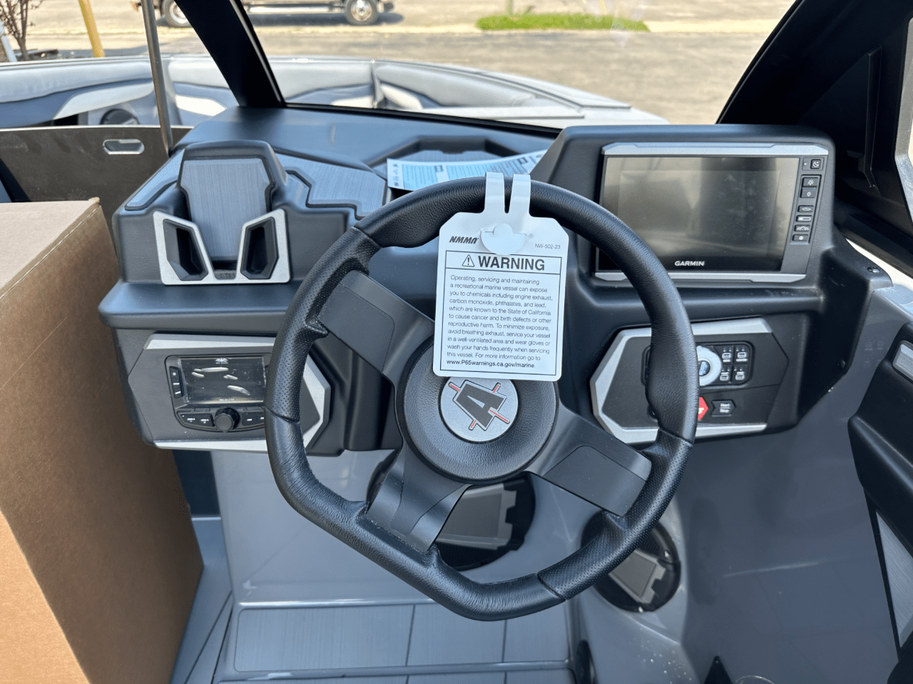 2025 Axis T250