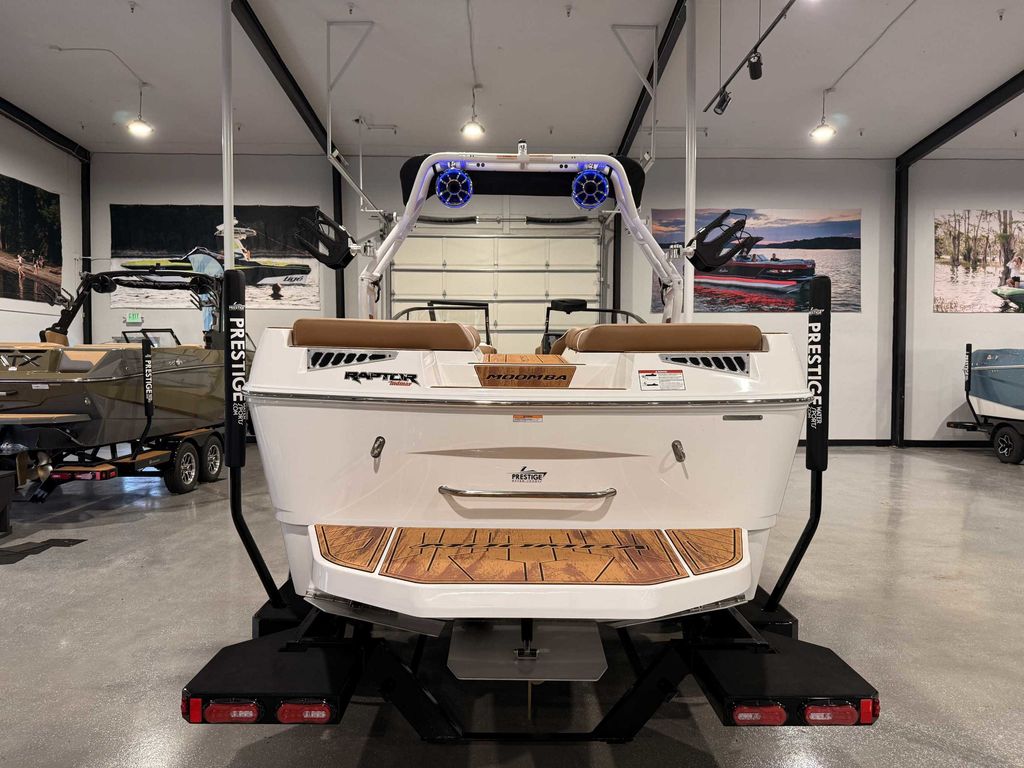 2025 MOOMBA Mojo