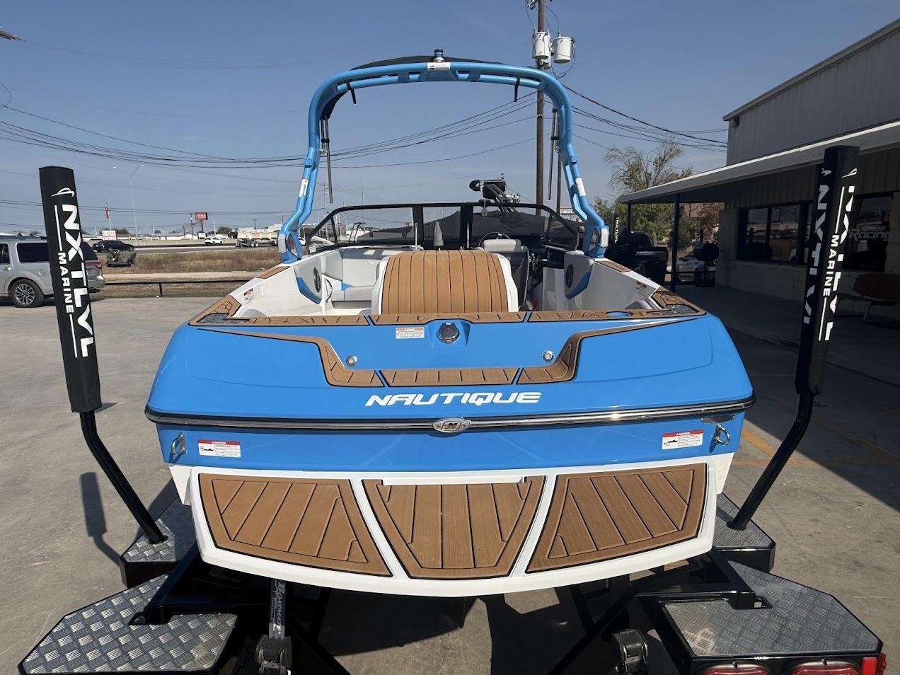 2024 Ski Nautique 200 Demo