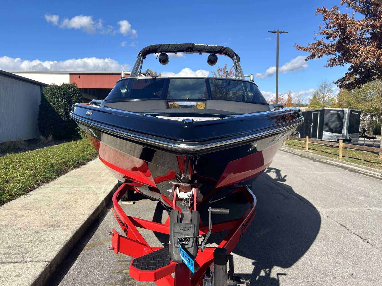 2021 MasterCraft XT23