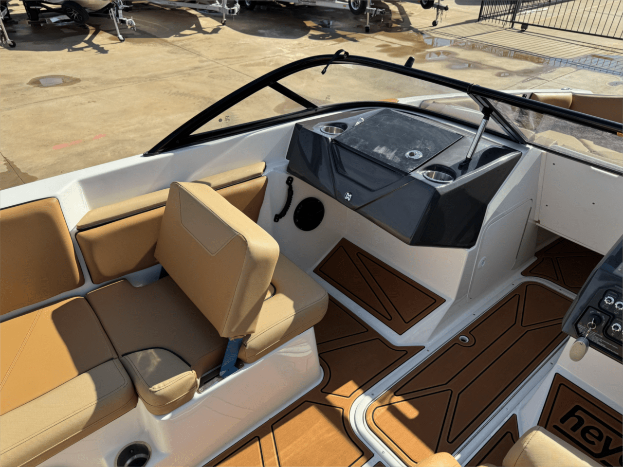Brand New 2024 Heyday WT-Surf &#8211; Boat Show Special!!!