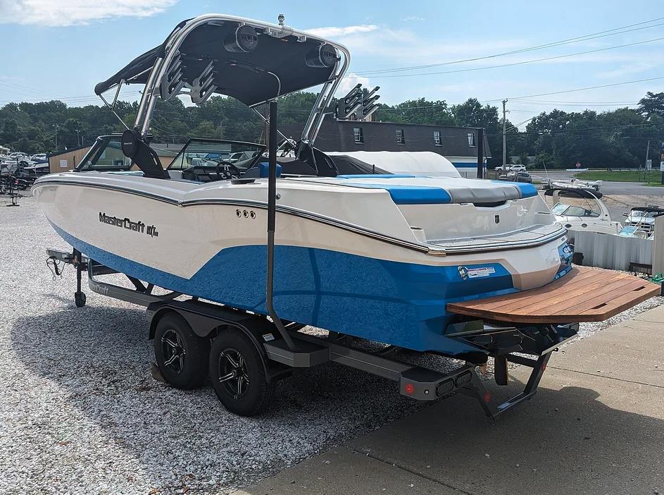 2024 MasterCraft NXT24 –