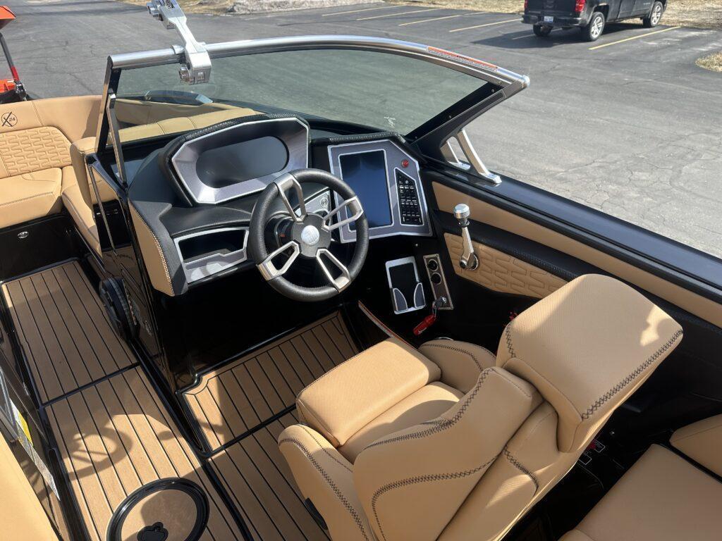 2020 MasterCraft X24
