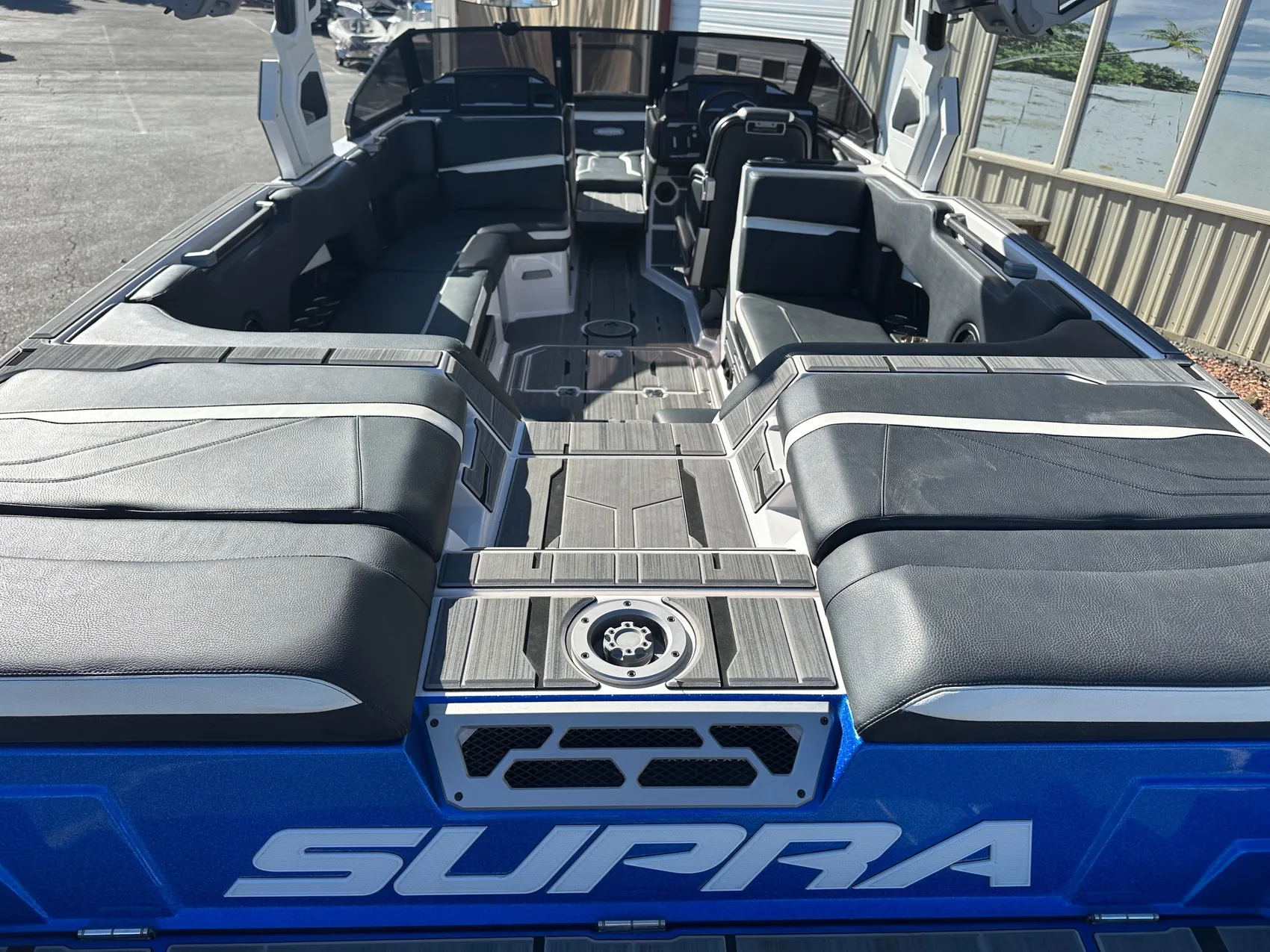 2024 Supra SE 550