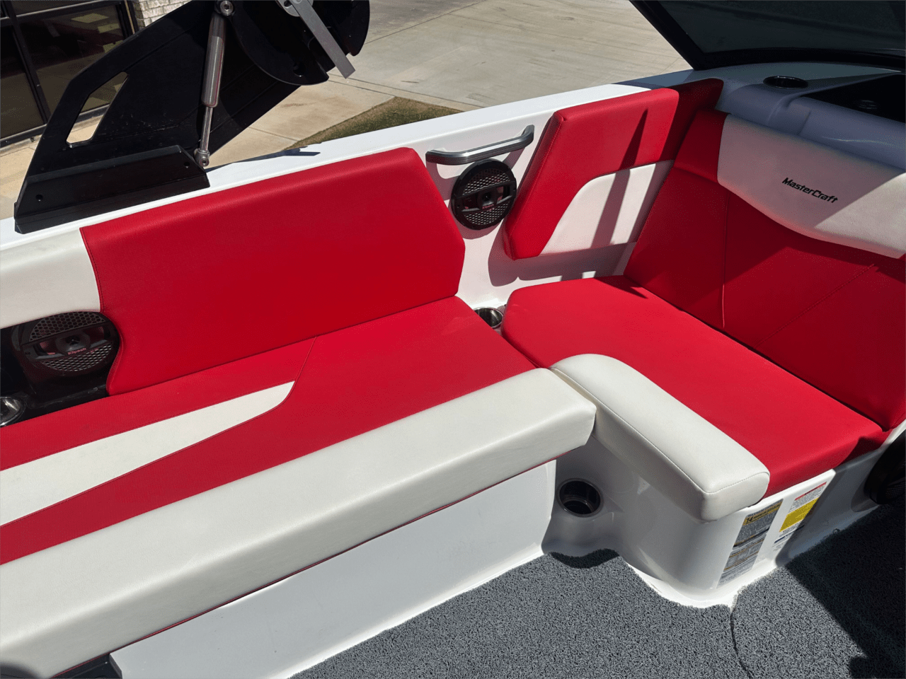 2023 MasterCraft NXT22