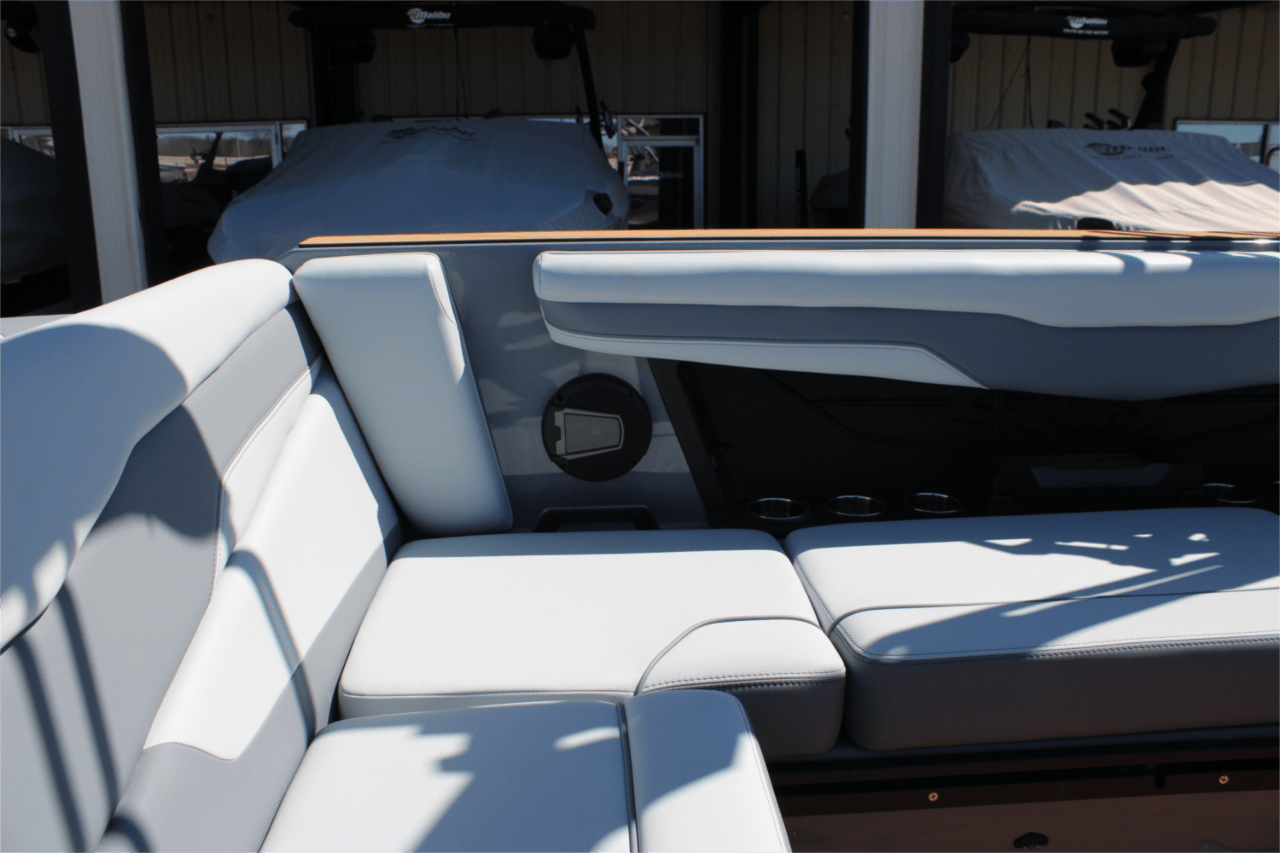 2025 Axis T235