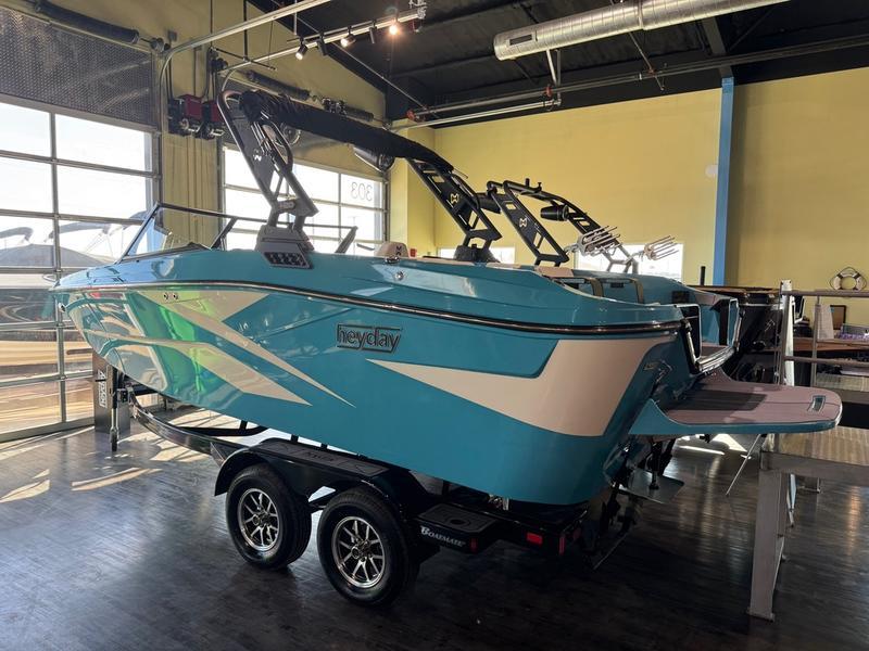 boat.Title