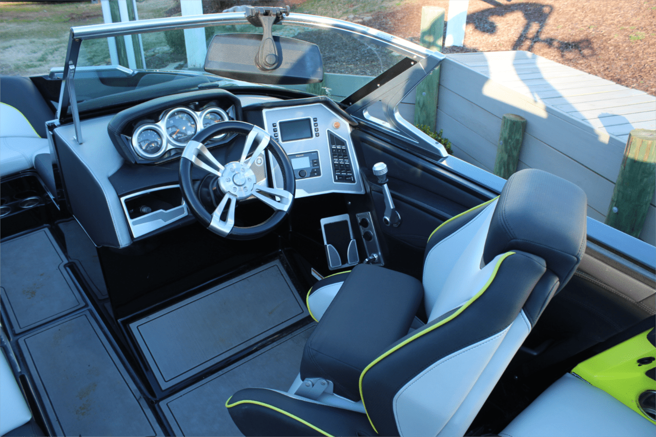 2018 Mastercraft XT21