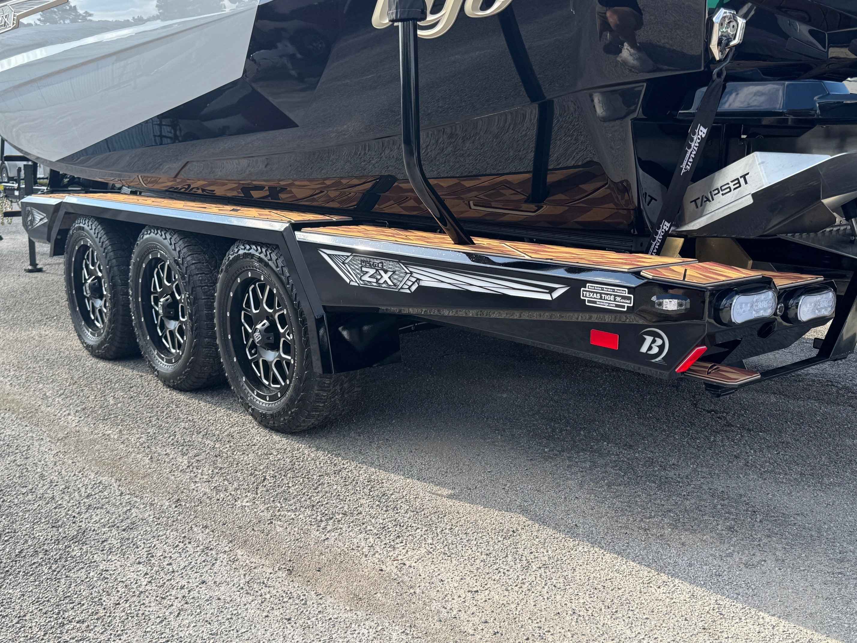 2025 Tige ULTRE 25ZX