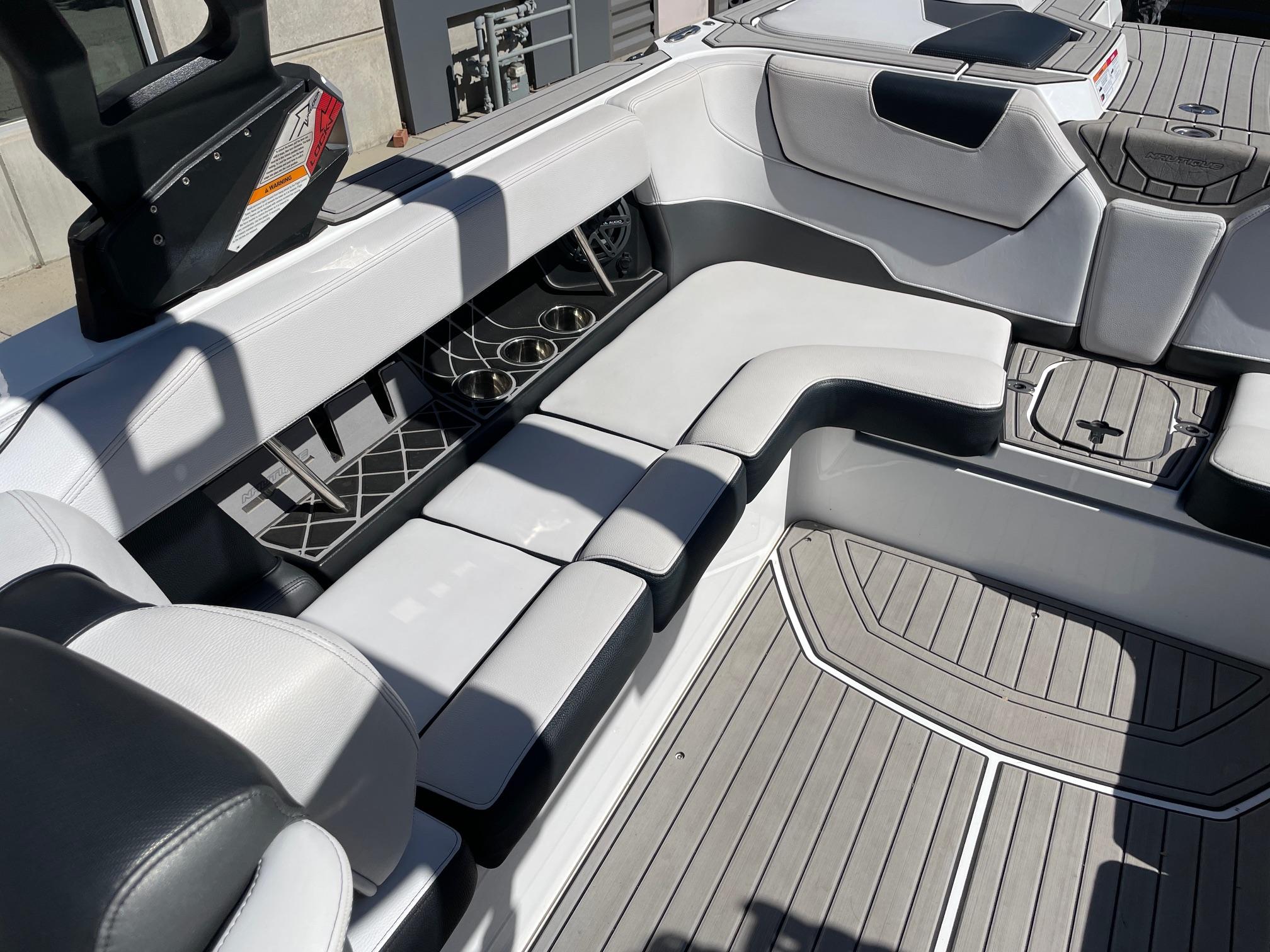 2019 NAUTIQUE GS24 W/XR7 550HP SUPERCHARGED POWER PLANT