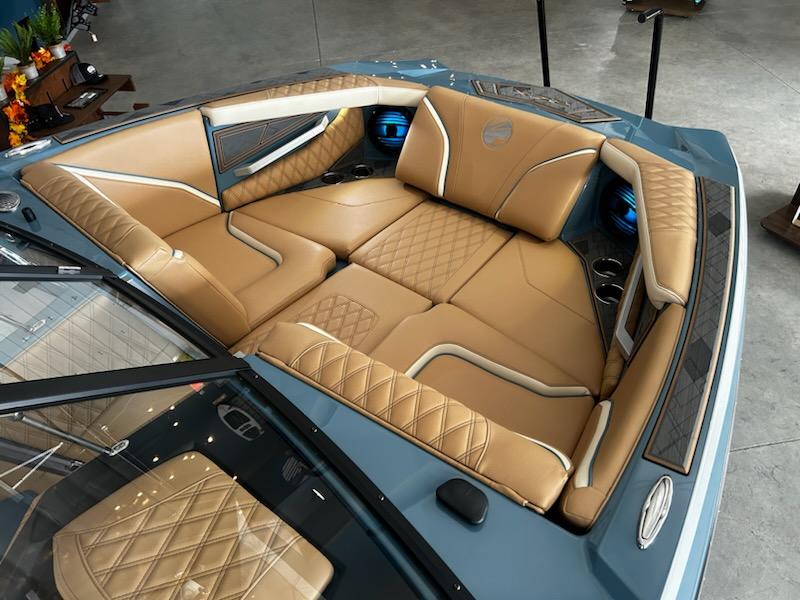 2025 Tige 22RZX Photoshoot Boat