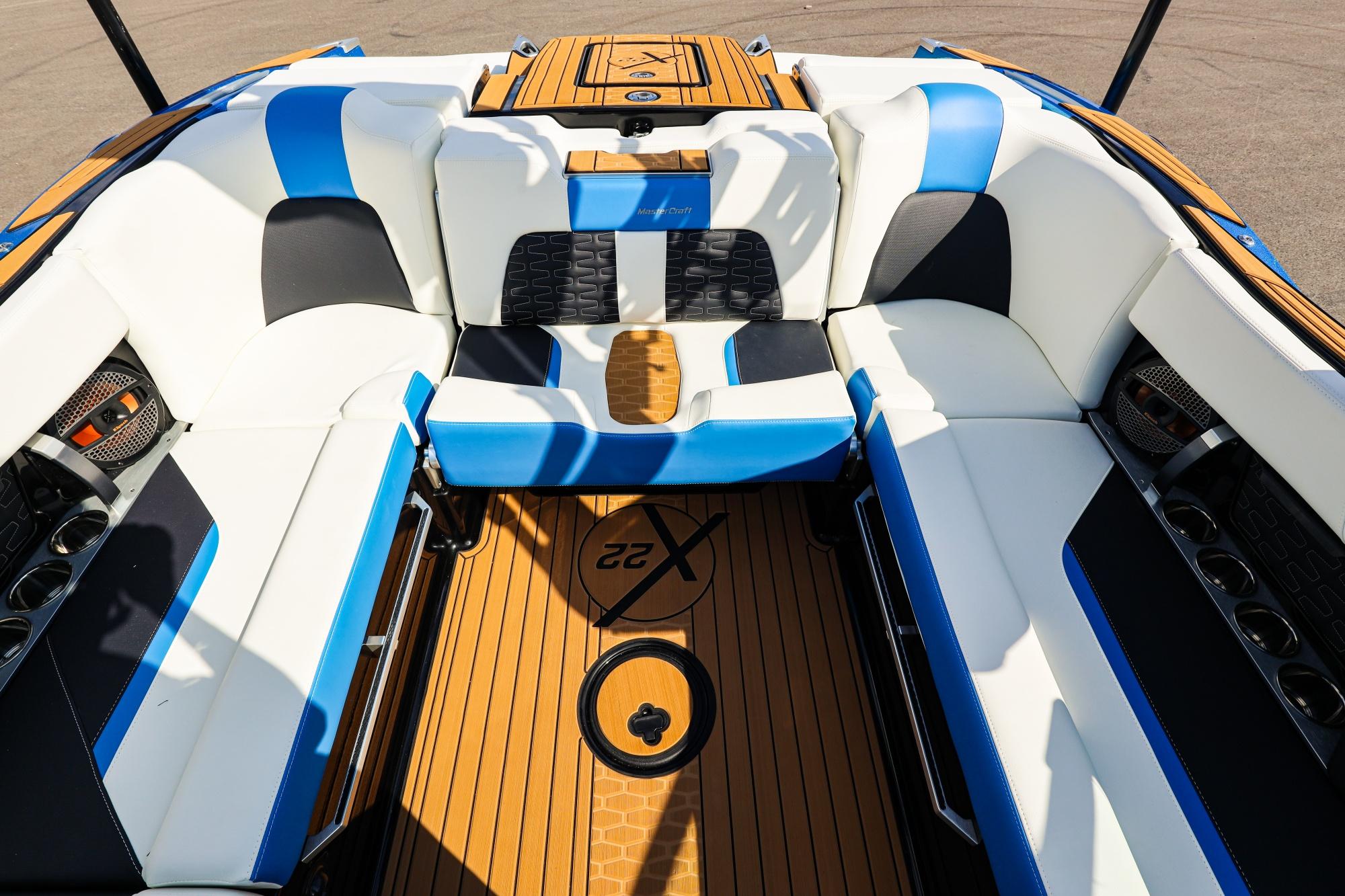 Mastercraft X22