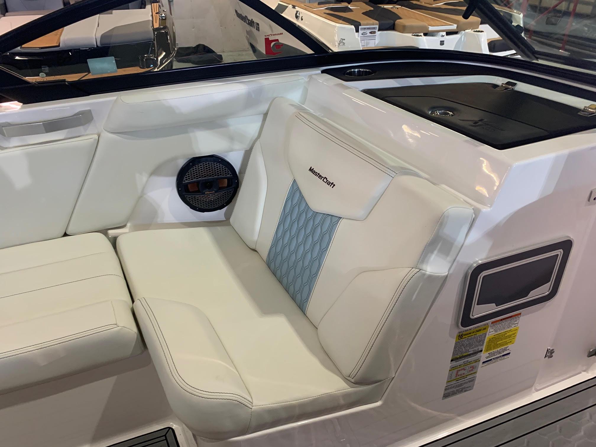 2024 Mastercraft XT22 Demo Boat! New Warranties! Only 20 Hours!