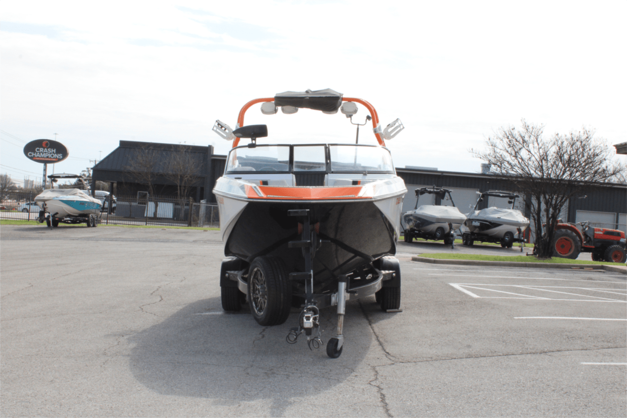 2013 Nautique G23