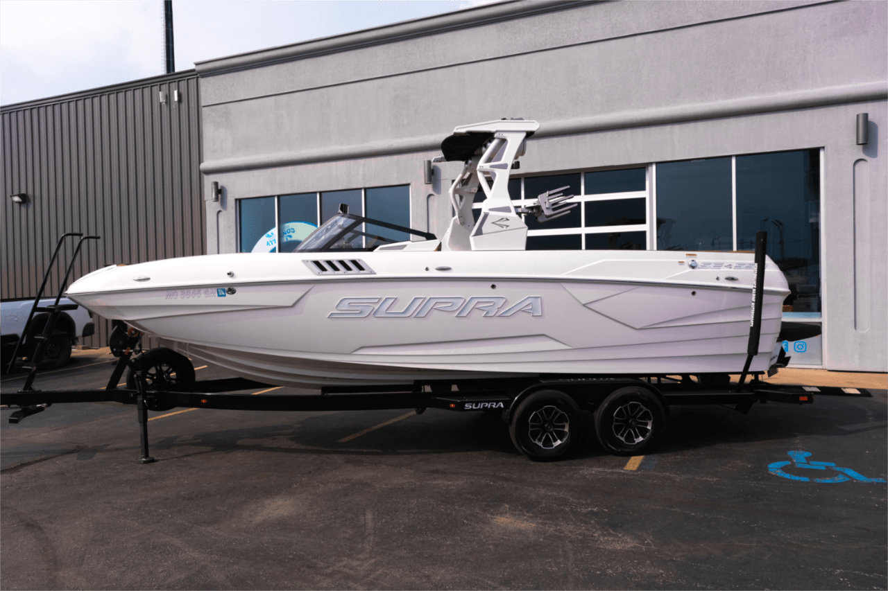 2022 SE -550 – 74hrs 1 OWNER SURF PKG TRAILER INCLUDED