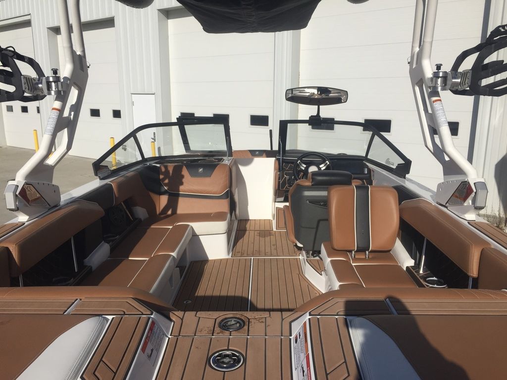 2020 Nautique Super Air GS22