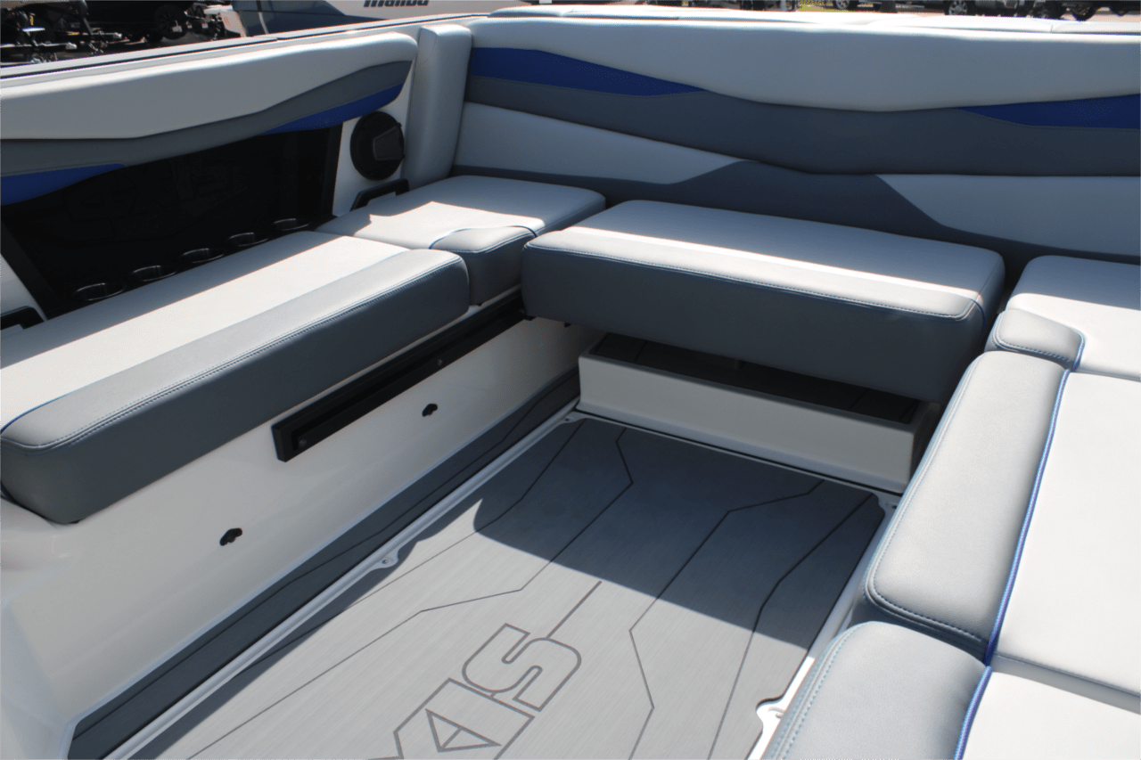 2025 Axis A225