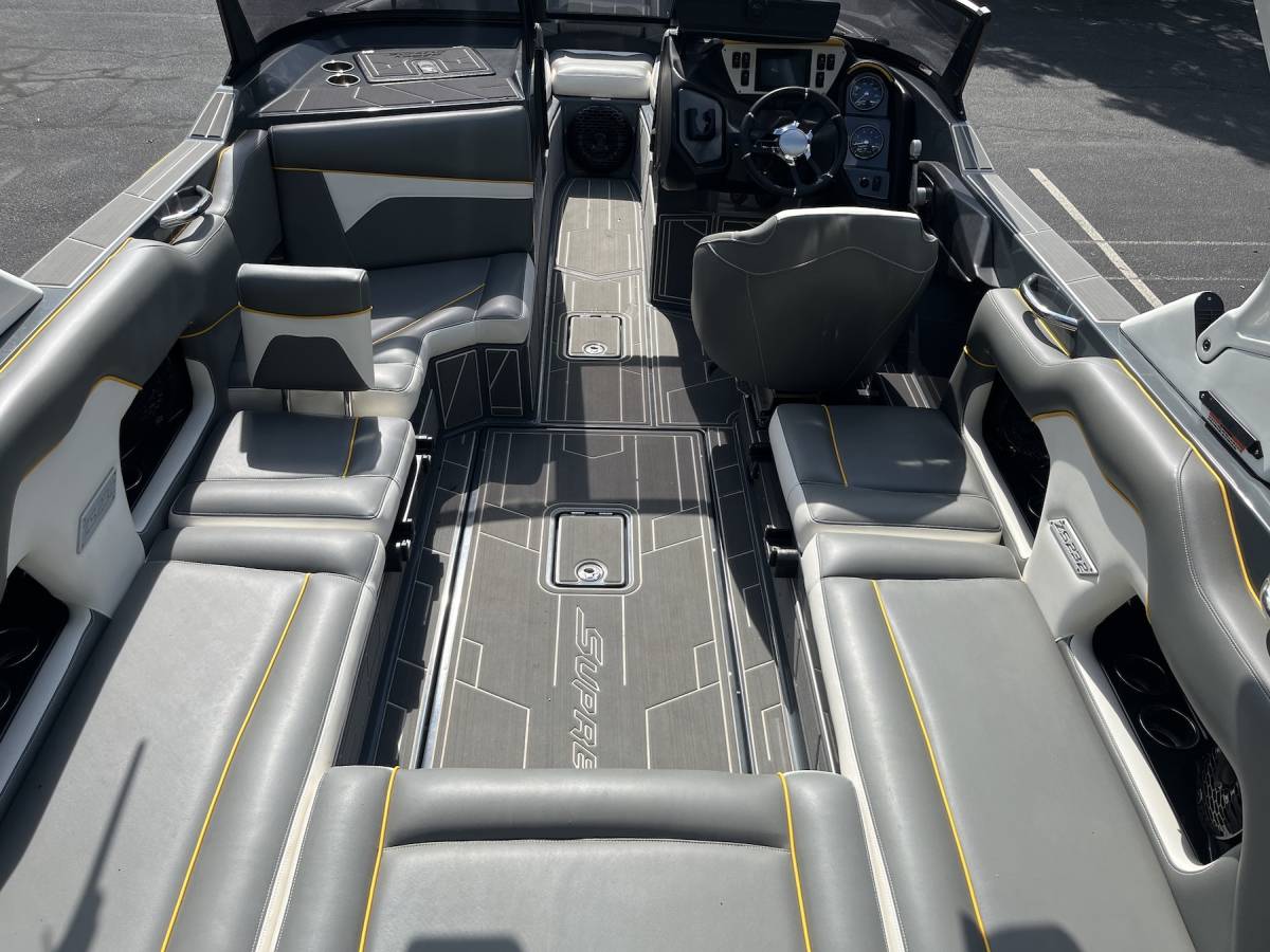 2021 Supreme ZS232
