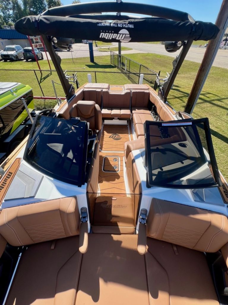 2025 Malibu Boats 22 MXZ