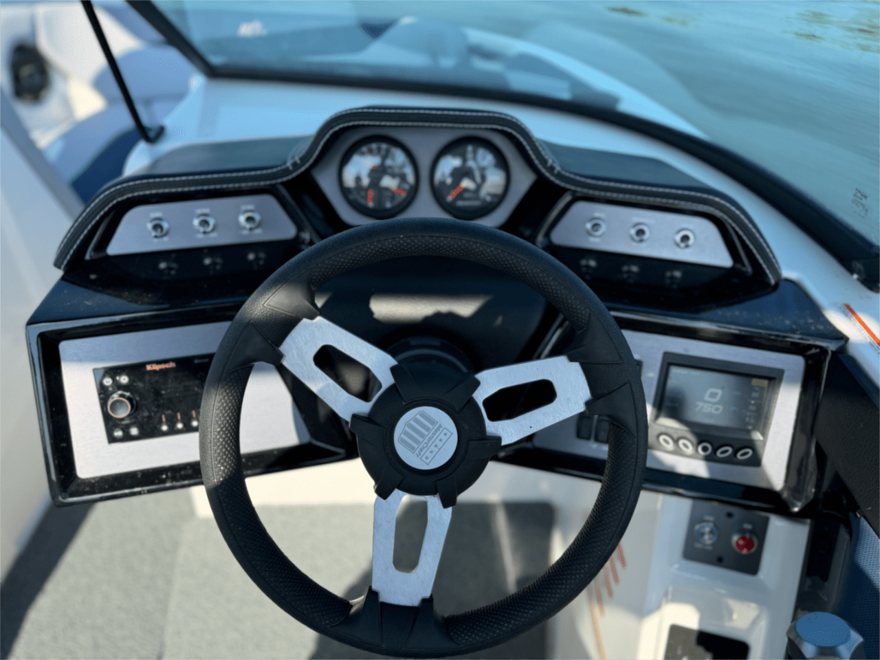 2022 MasterCraft NXT20