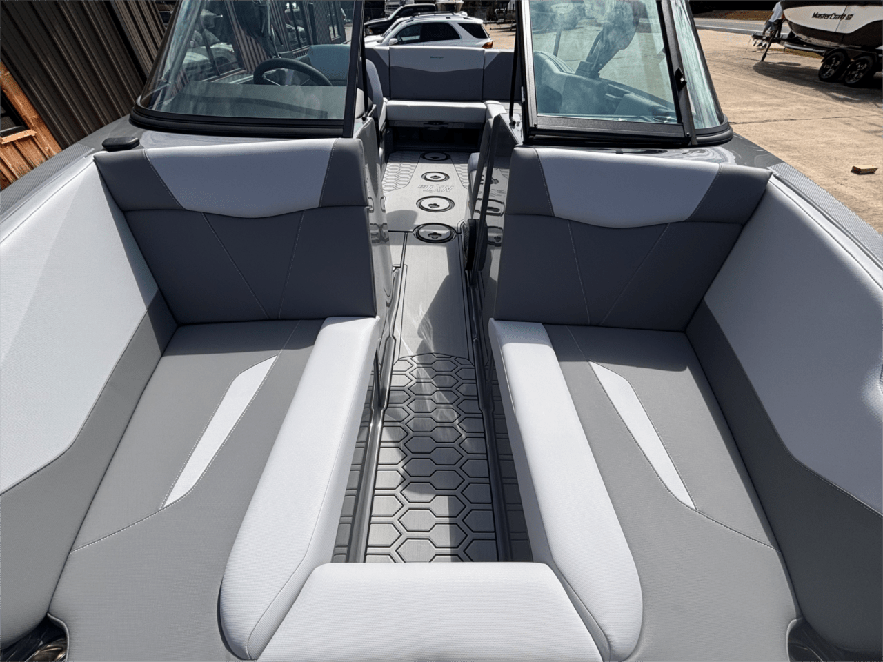 2025 MasterCraft NXT22