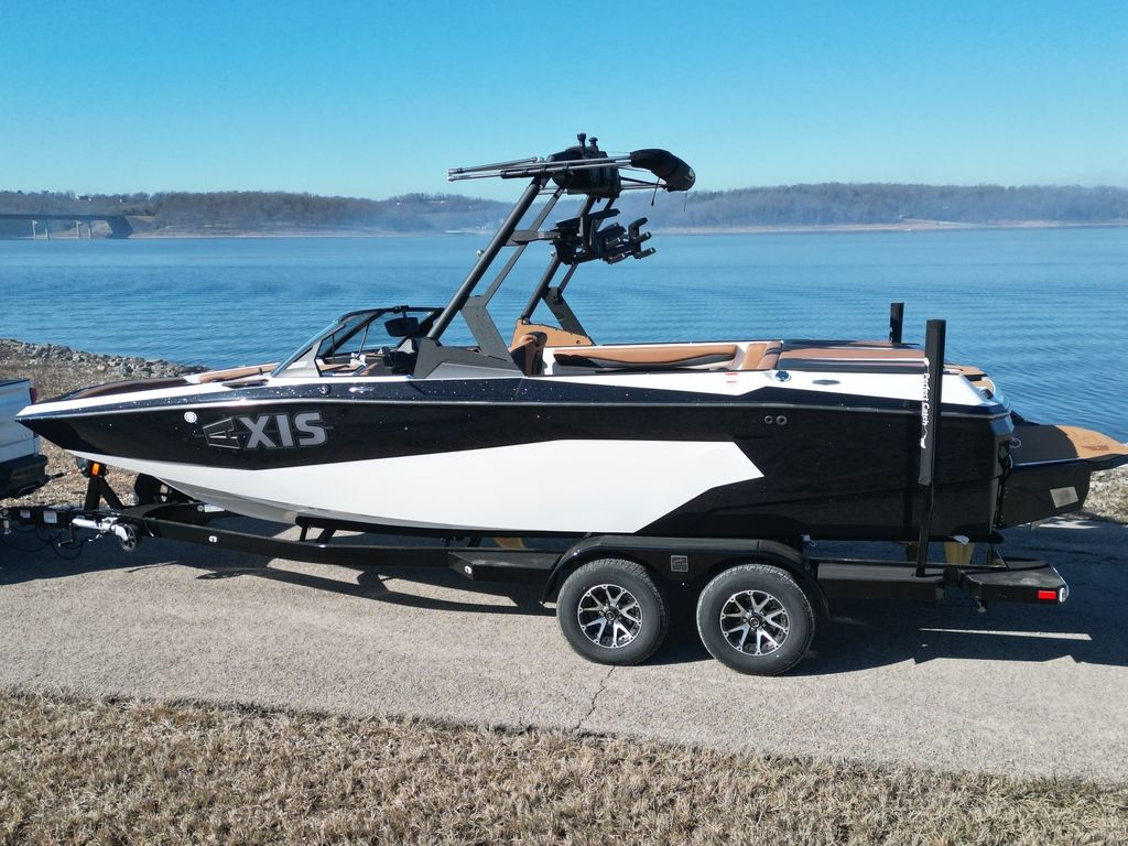 2024 Axis Wake Research A225