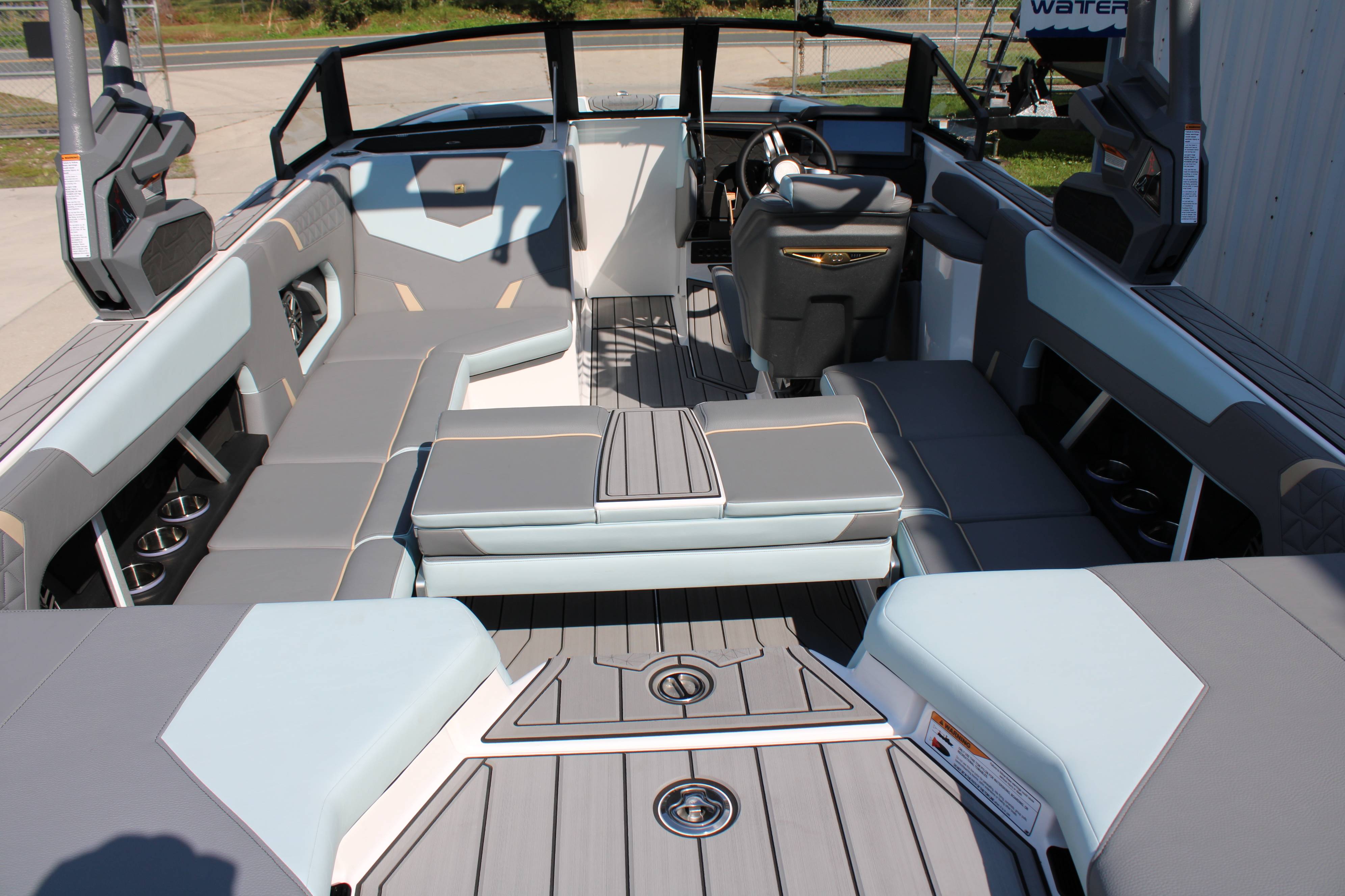 2025 Nautique GS22