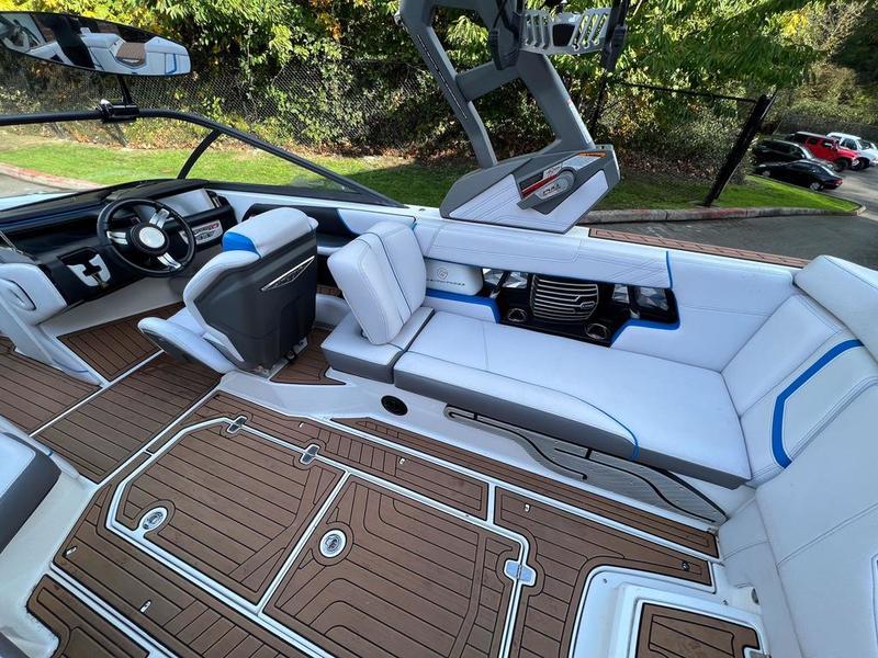2017 Nautique G23