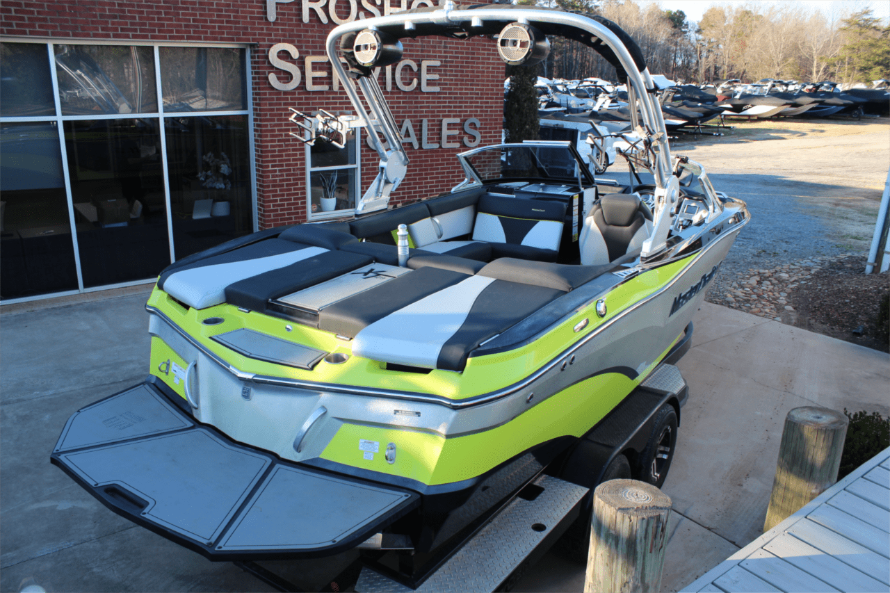 2018 Mastercraft XT21