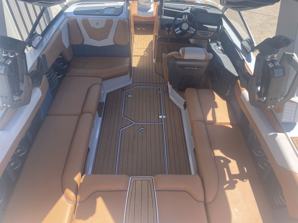 2022 Nautique Super Air Nautique G23