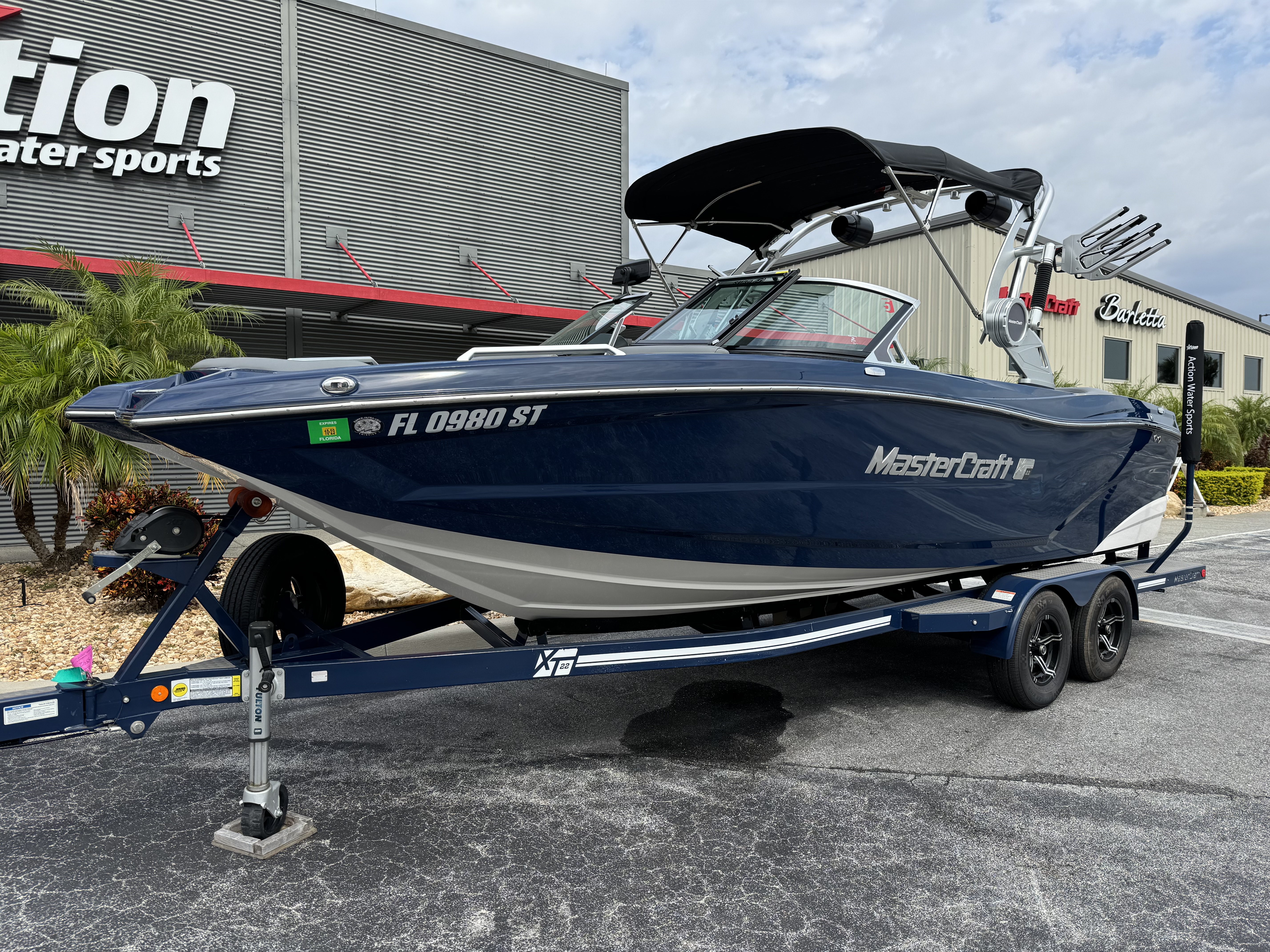 2020 MasterCraft XT22