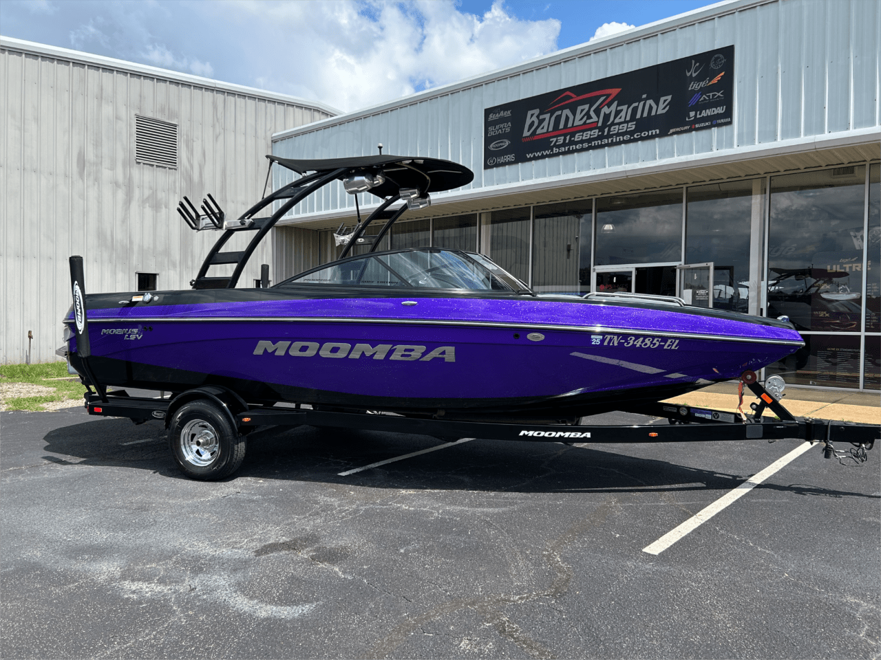 2015 MOOMBA MOBIUS LSV. VERY CLEAN!!