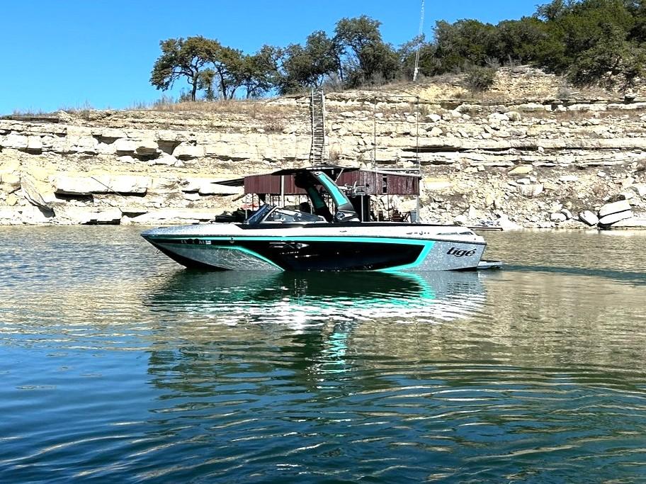 boat.Title