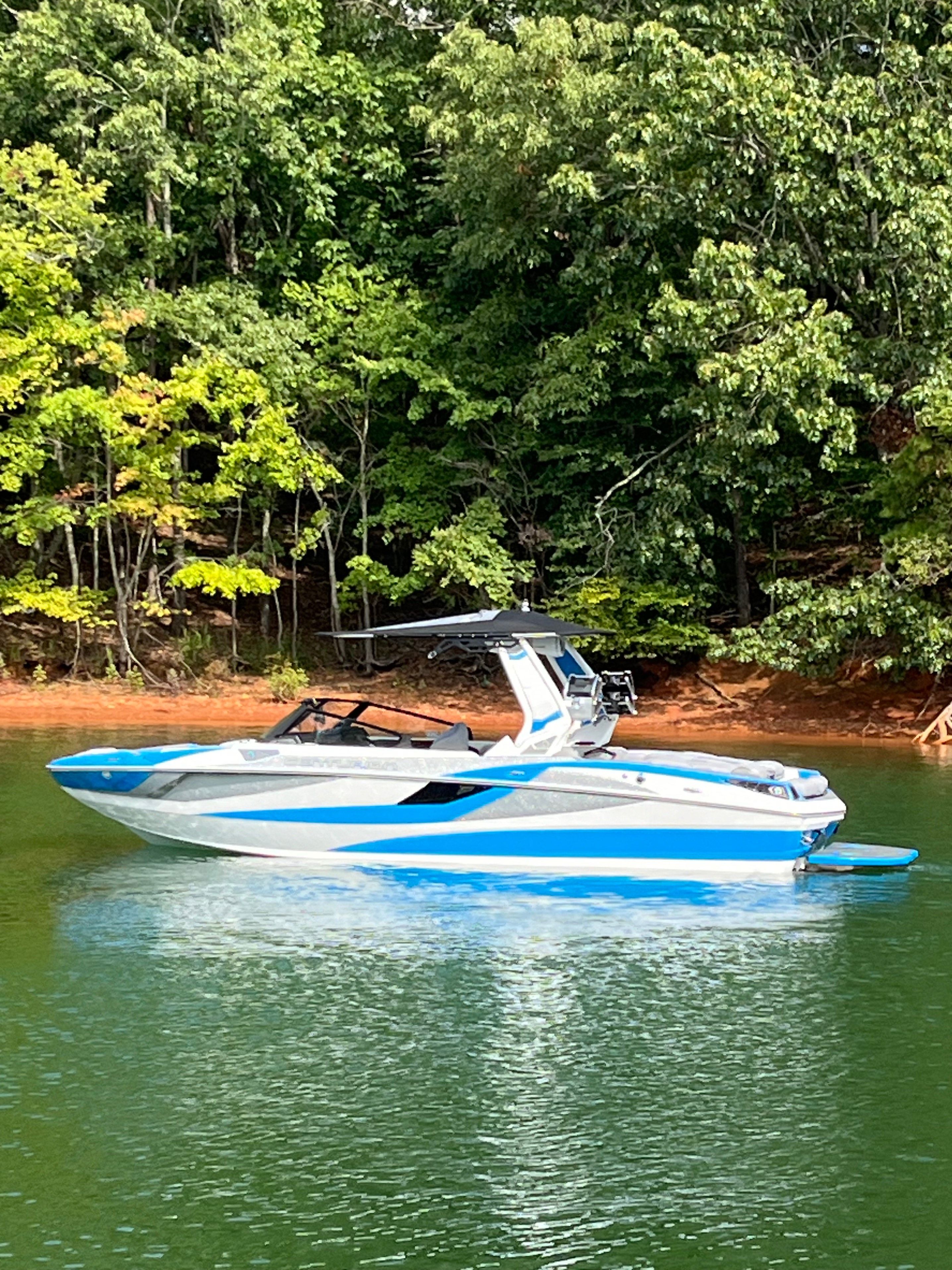 boat.Title