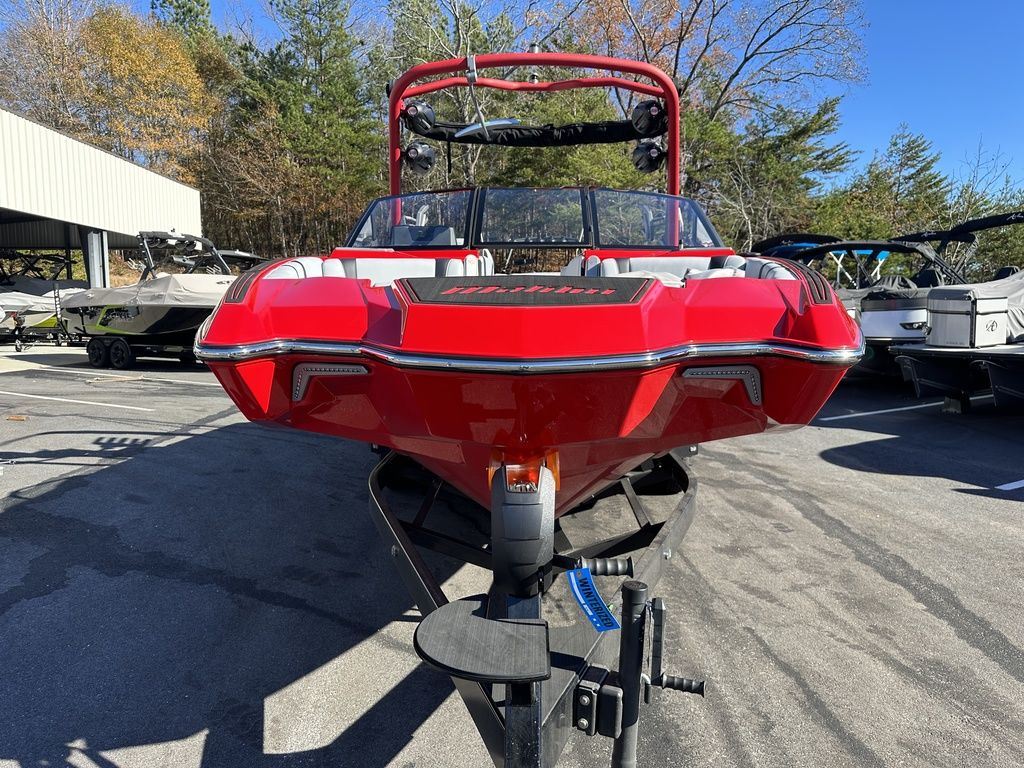 2024 Malibu Boats 23 MXZ