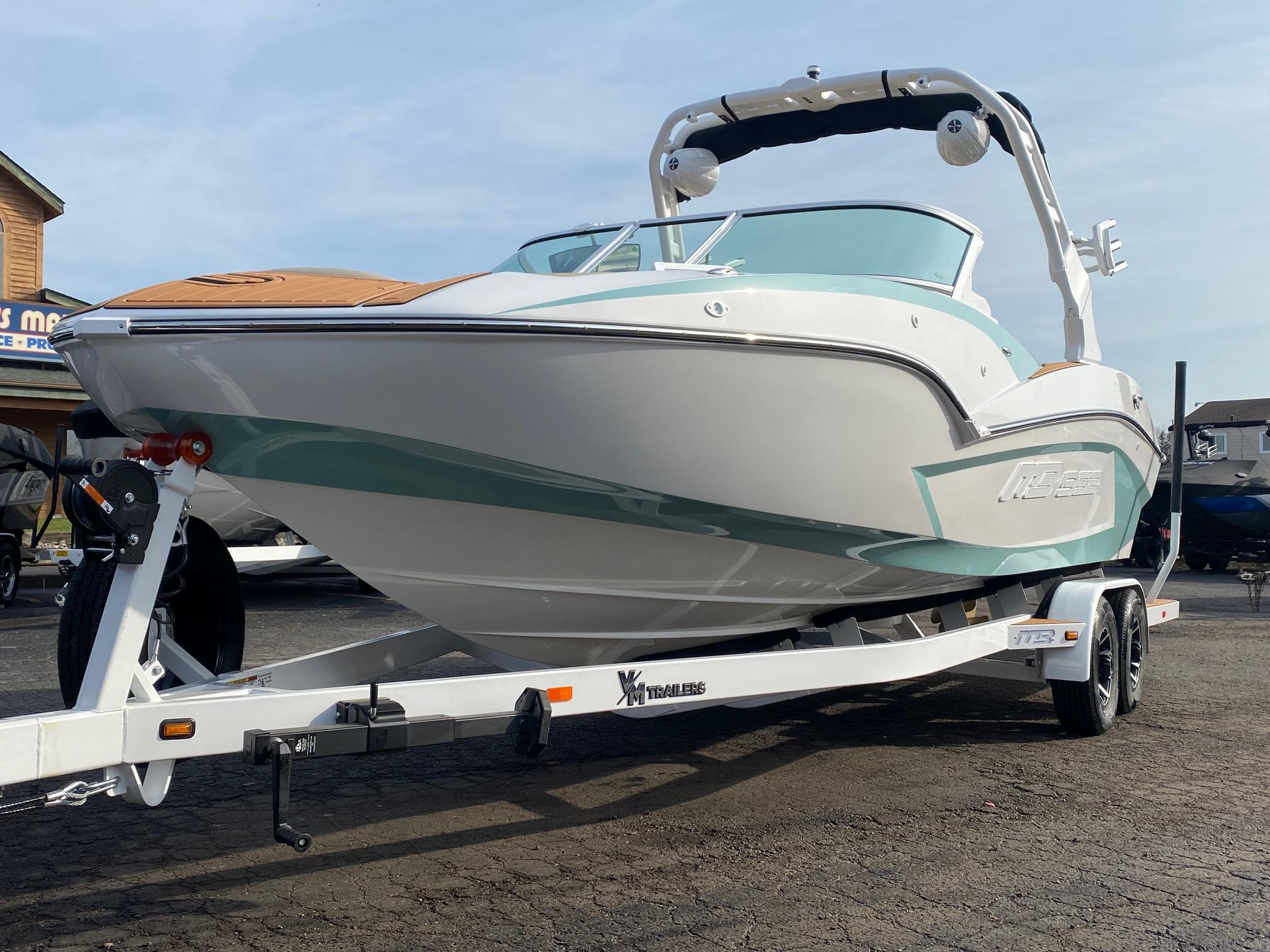 boat.Title