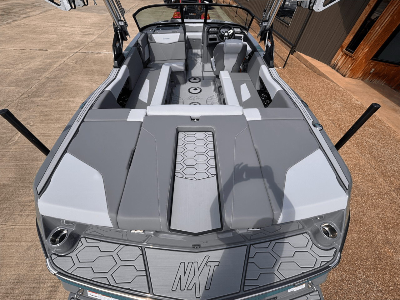 2025 MasterCraft NXT22