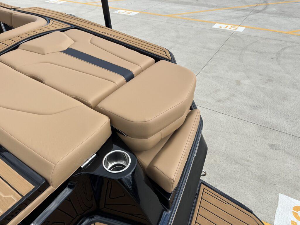 2025 MasterCraft XT22