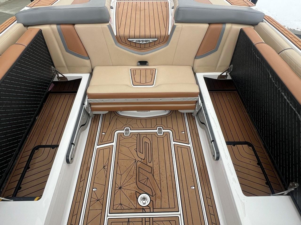 2019 Nautique G25