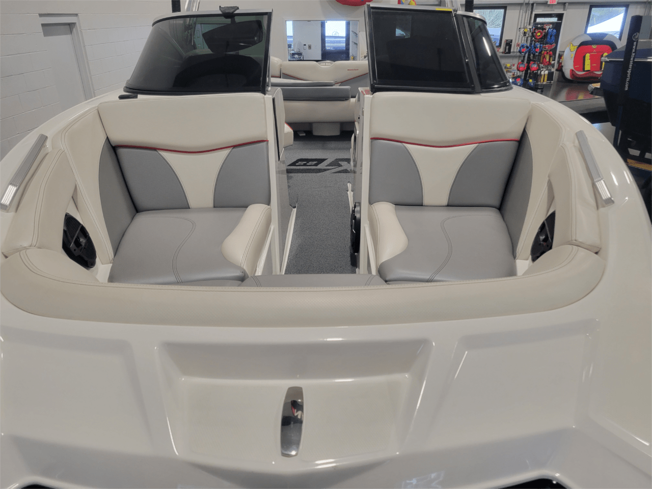 2018 Mastercraft XT22