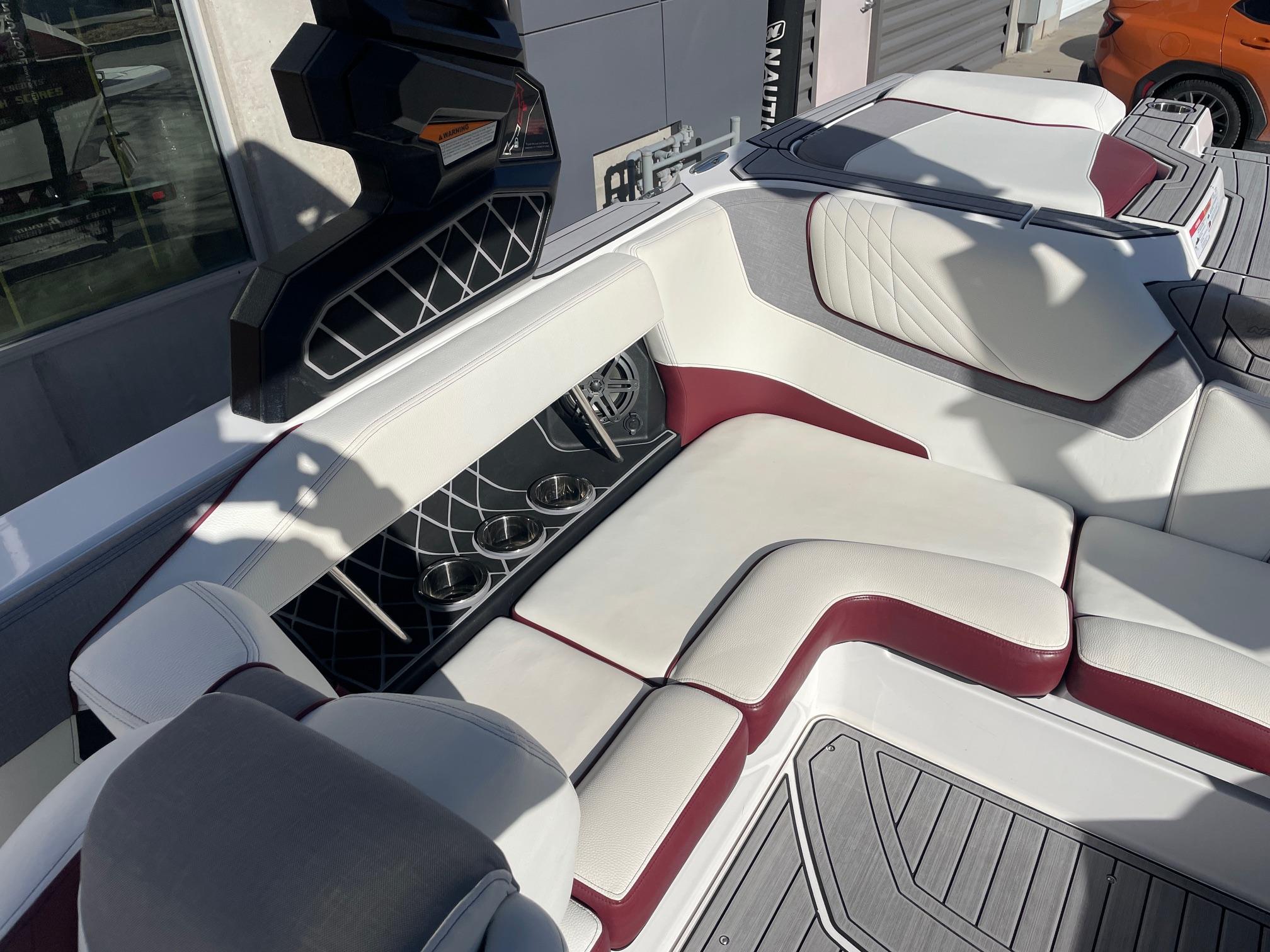 2022 NAUTIQUE GS22 W/ZZ6 450HP