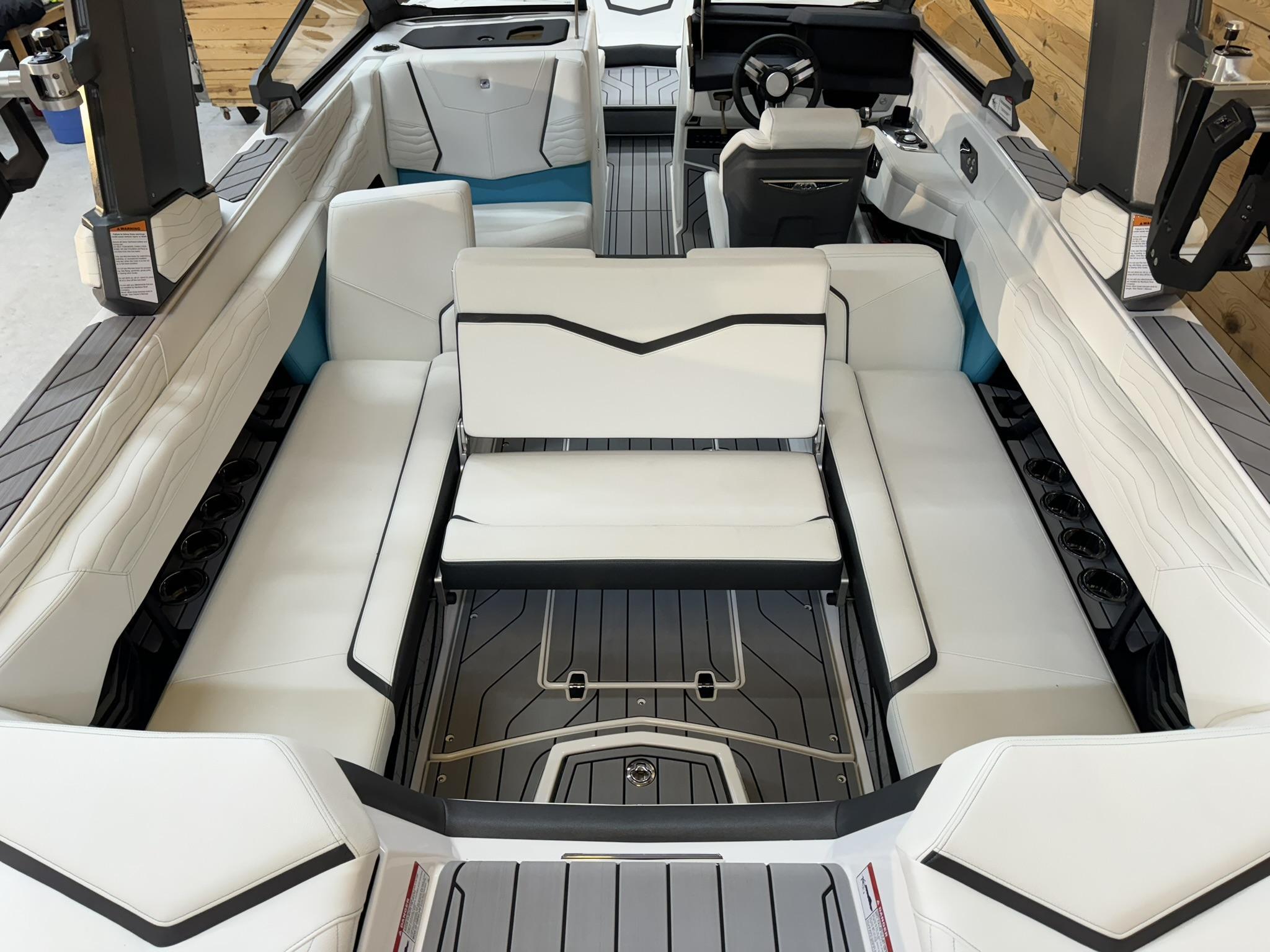 2025 Nautique G25 Icon