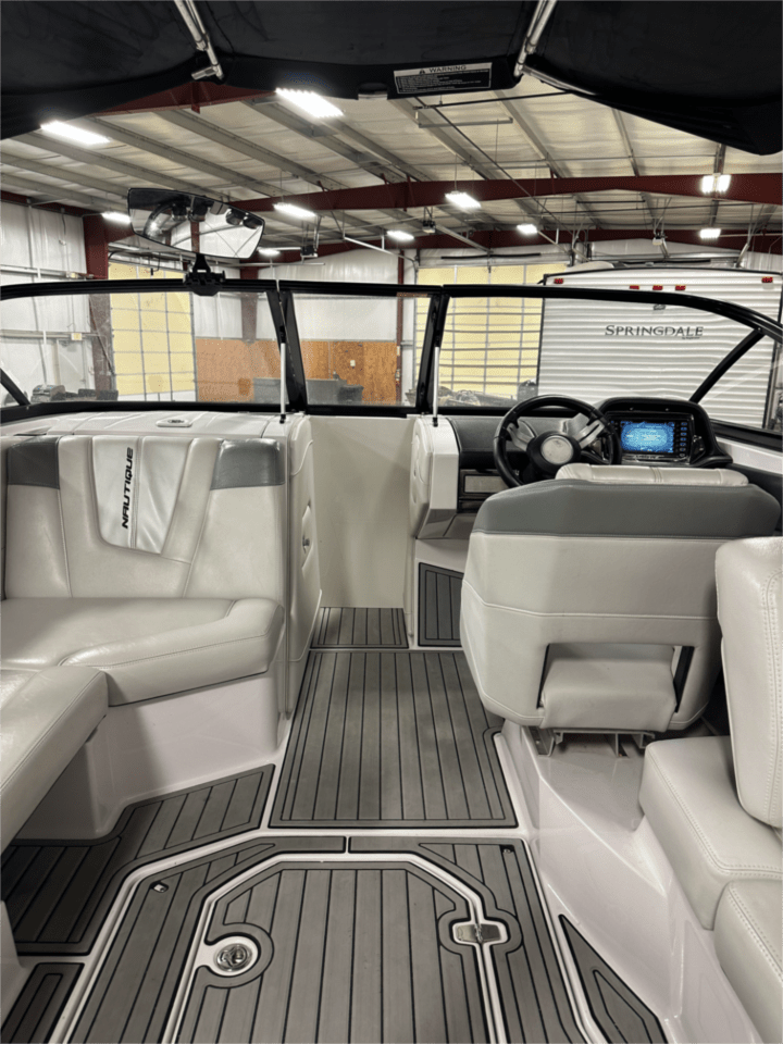 2014 Nautique G25