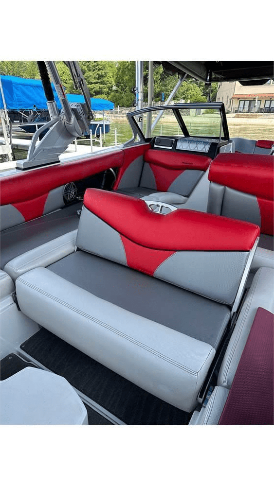 2016 MasterCraft X46 - Price Reduced!