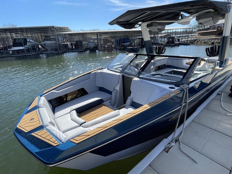 2025 Nautique G25