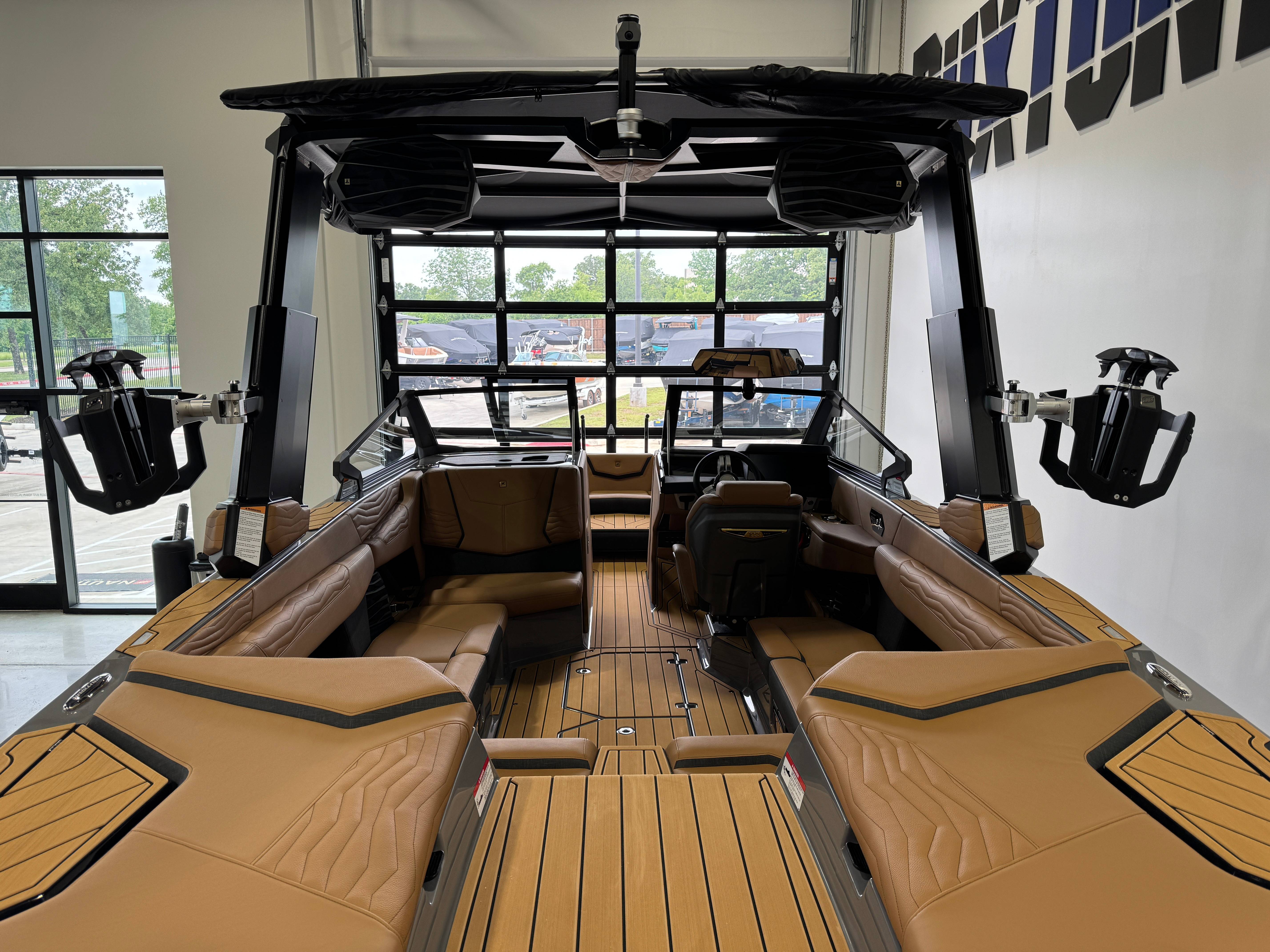 2025 Nautique Super Air Nautique G23