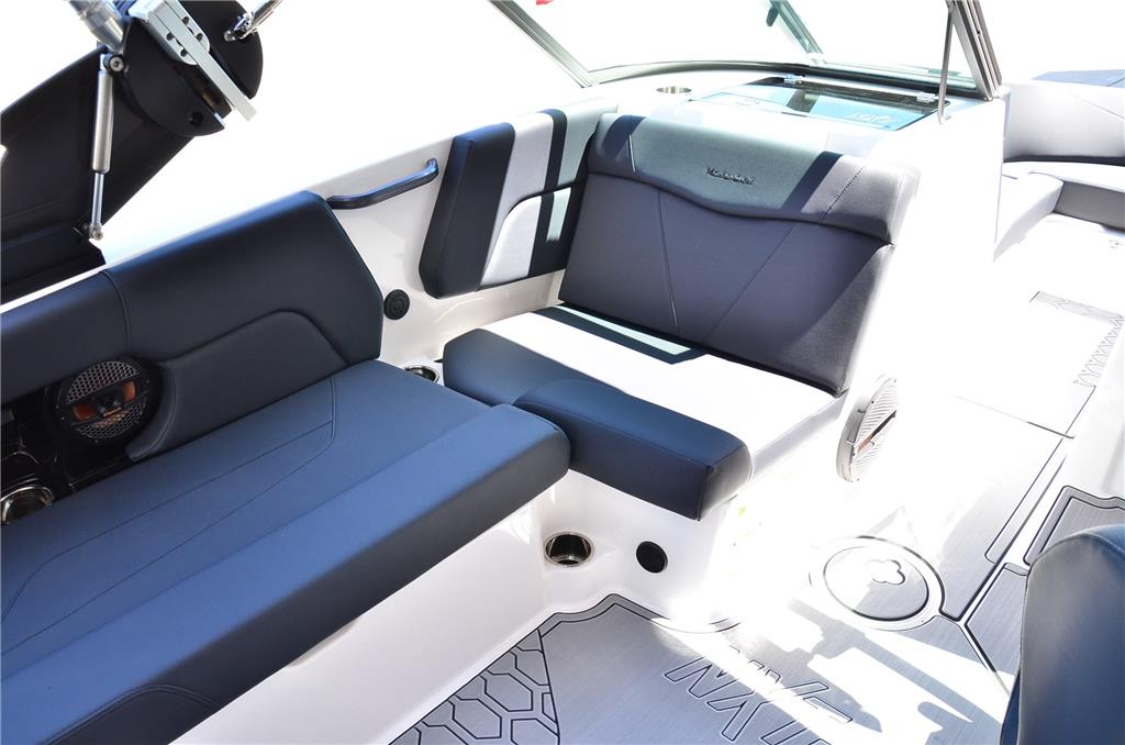 2023 MasterCraft NXT21 – Closeout pricing!
