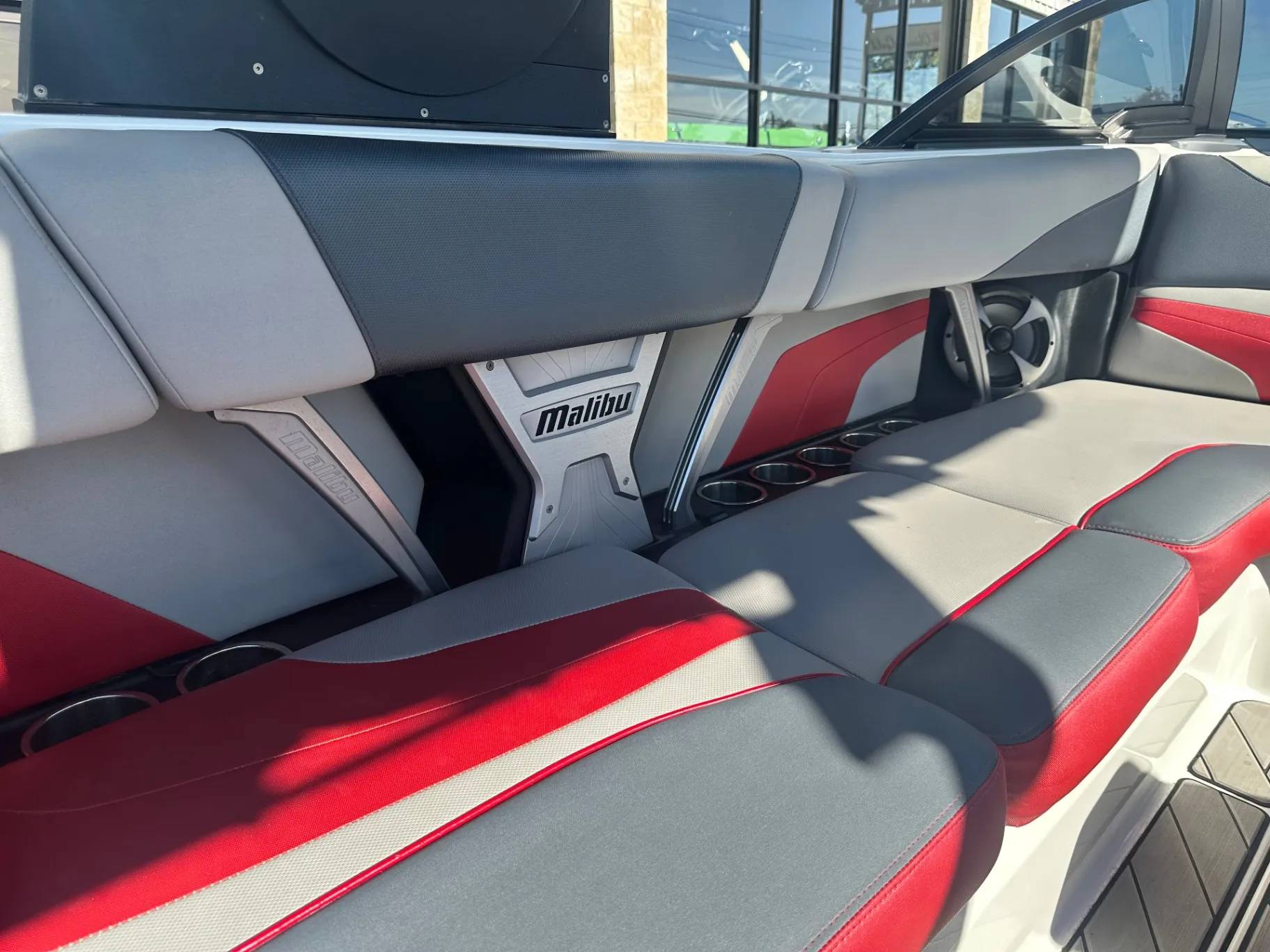 2018 Malibu 24 MXZ